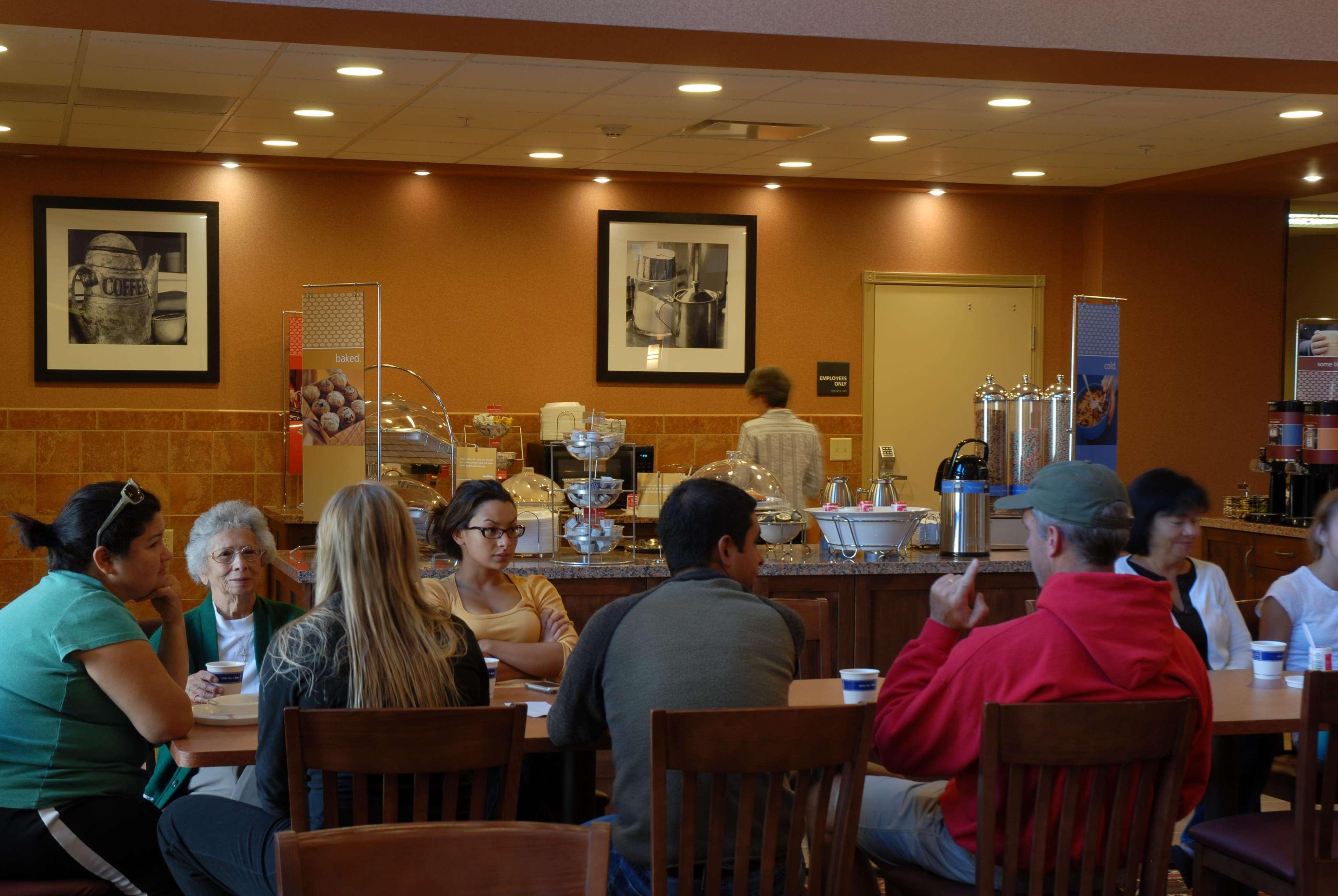 Hampton Inn & Suites Green River Restoran foto